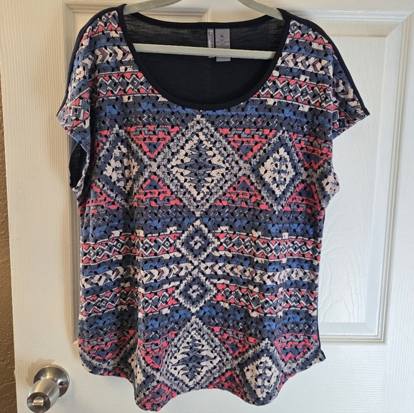 new directions Tops - Women's Aztec Print Top